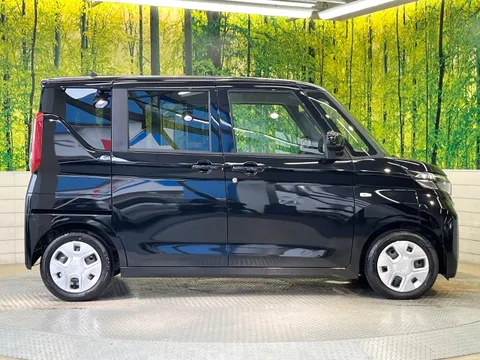 Mitsubishi eK Space