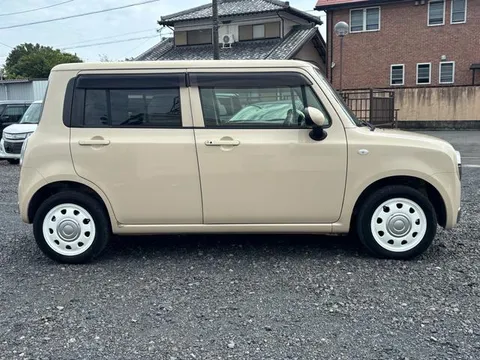 Suzuki Alto Lapin Chocolat