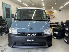Toyota TownAce Van