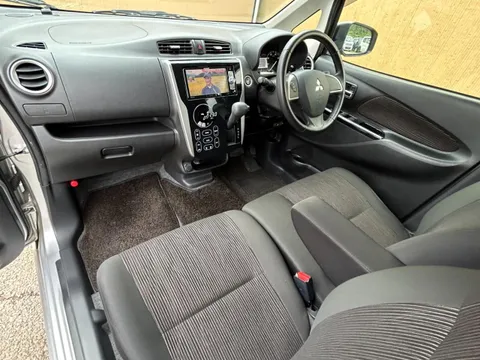 Mitsubishi eK Custom