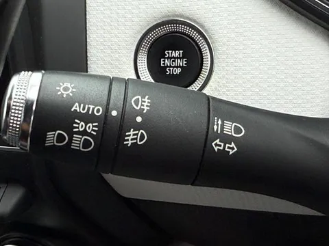 Renault Lutecia