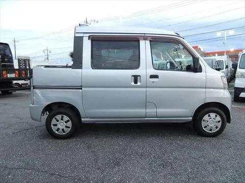 Daihatsu Hijet Cargo