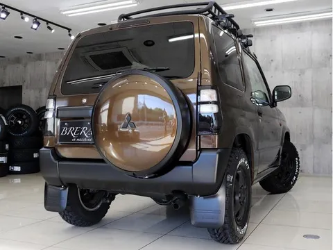 Mitsubishi Pajero Mini