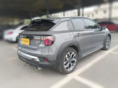 Lynk & Co Lynk & Co 02