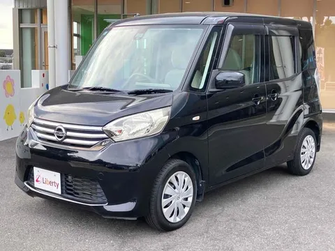 Nissan Dayz Roox