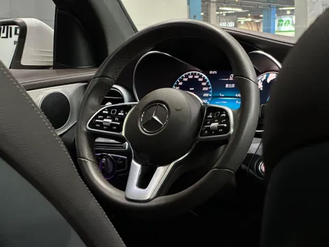 Mercedes-Benz Mercedes-Benz GLC