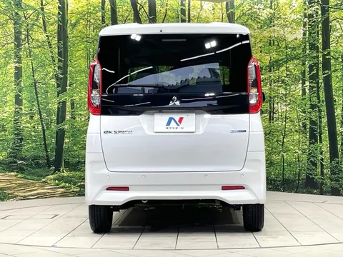 Mitsubishi eK Space