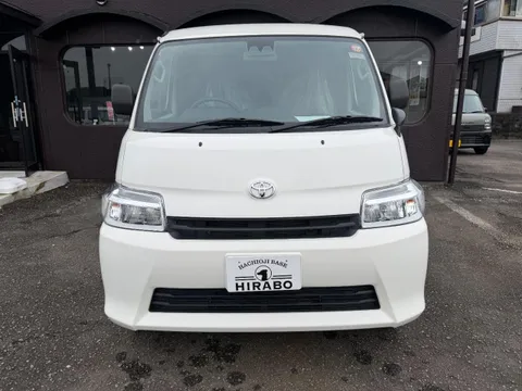 Toyota TownAce Van
