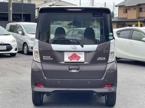 Nissan Dayz Roox