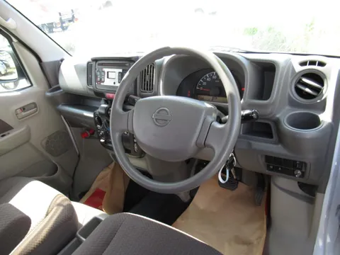 Nissan Clipper