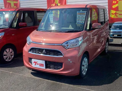 Mitsubishi eK Space