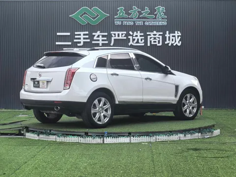 Cadillac SRX