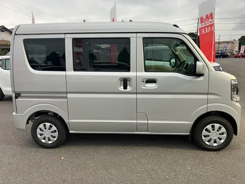 Nissan Clipper