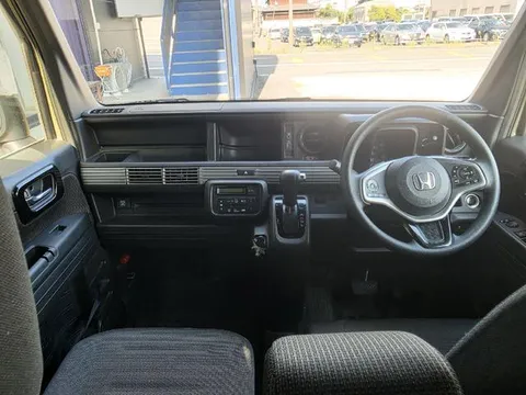 Honda N-VAN Plus Style