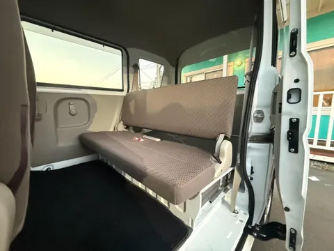 Nissan Clipper
