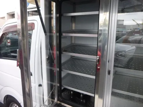 Nissan Clipper Truck