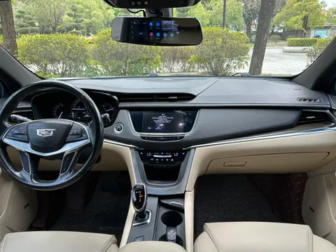 Cadillac XT5