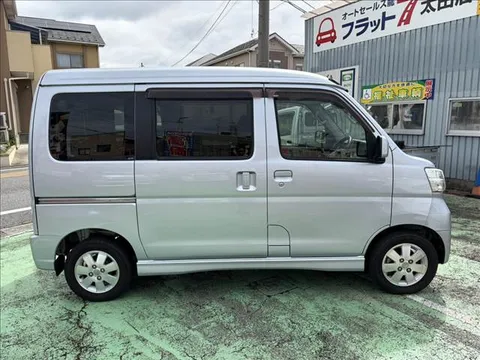 Daihatsu Atrai Wagon