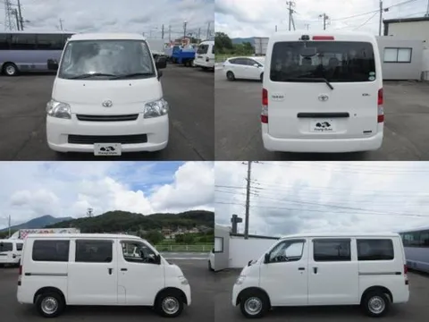 Toyota TownAce Van