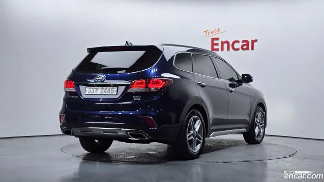 Hyundai Grand Santa Fe (Maxcruz)