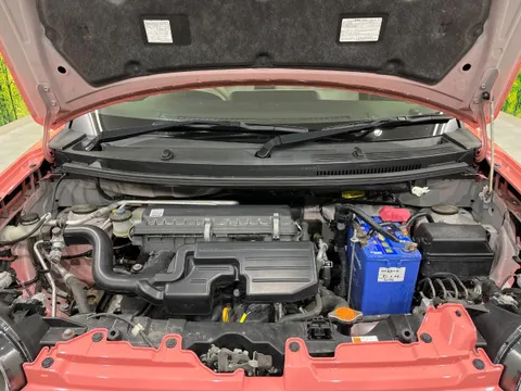 Daihatsu Mira Tocot