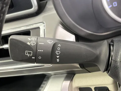 Toyota Pixis Joy
