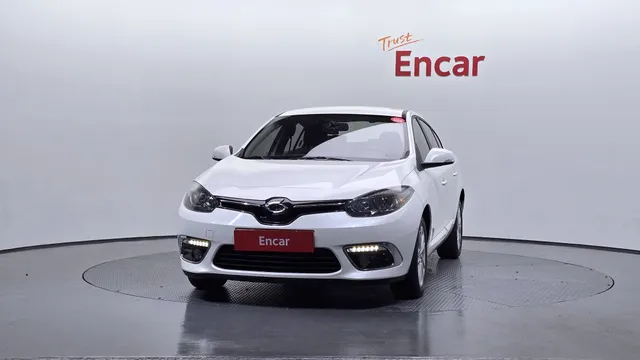 Renault SM3