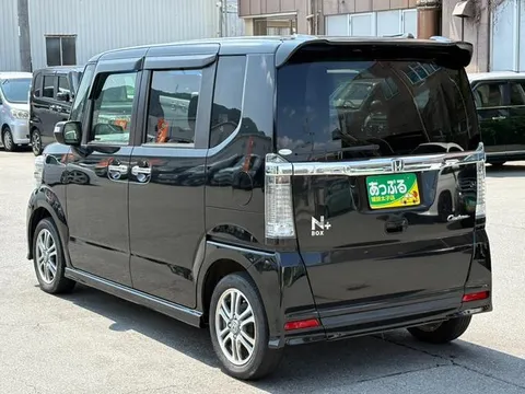 Honda N-BOX Plus Custom