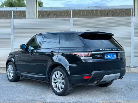Land Rover