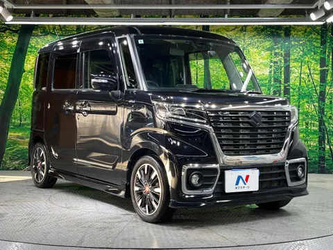 Suzuki Spacia Custom