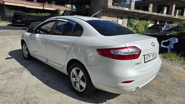 Renault SM3