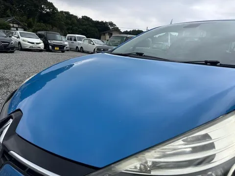 Renault Lutecia