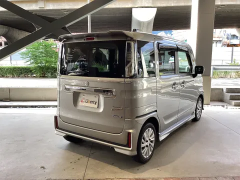 Suzuki Spacia Custom