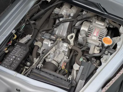 Nissan Clipper Van