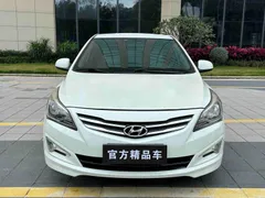 Hyundai Reina