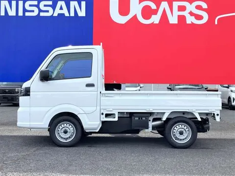 Nissan Clipper Truck