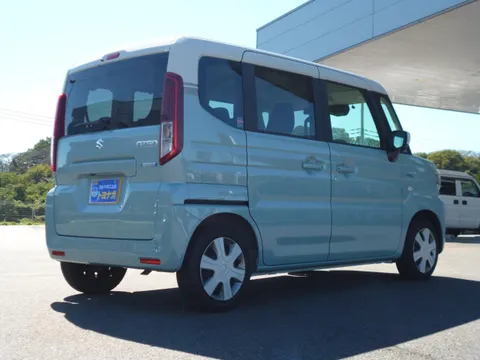 Suzuki Spacia
