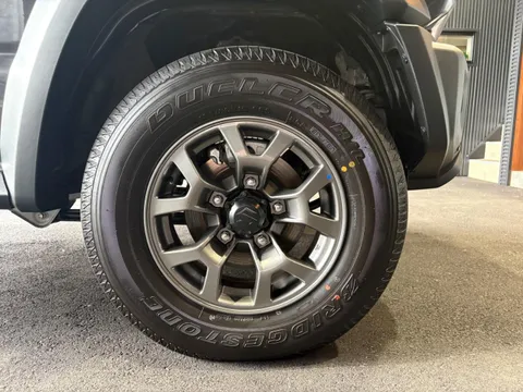 Suzuki Jimny Nomade