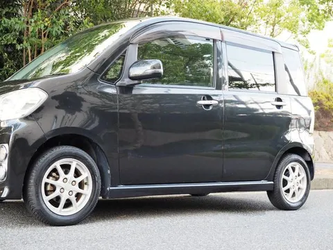 Daihatsu Tanto Exe