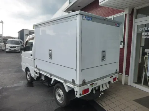 Nissan Clipper Truck