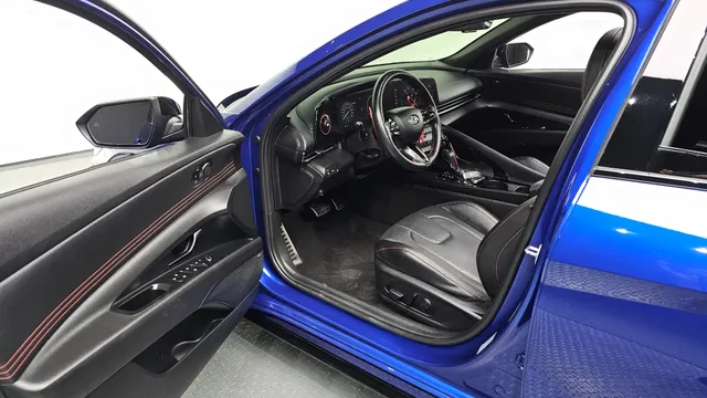 Hyundai Elantra (Avante)