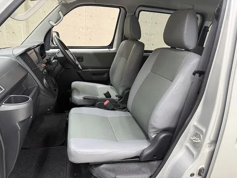 Toyota TownAce Van