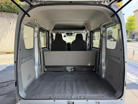Nissan Clipper