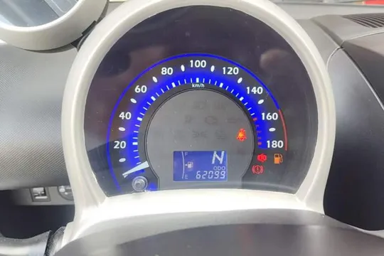 BYD F0