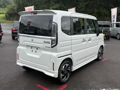 Suzuki Spacia Custom