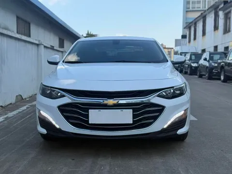 Chevrolet Malibu XL