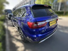 Hongqi HS7