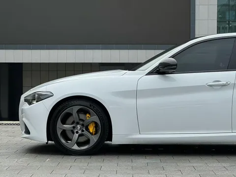 Alfa Romeo Giulia