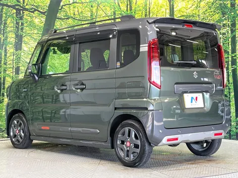 Suzuki Spacia Gear