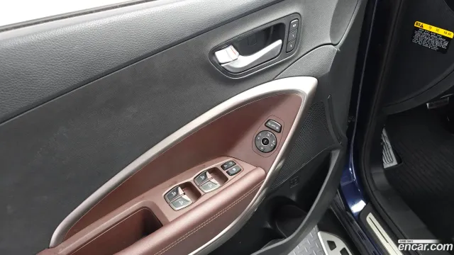 Hyundai Grand Santa Fe (Maxcruz)